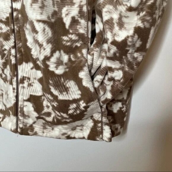 Basic Editions Fleece Abstract floral Hooded Jacket, 1X - Picture 5 of 11